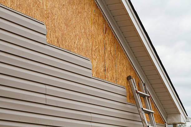 24/7 Emergency Storm Damage Siding Repair experts in Lexington, SC